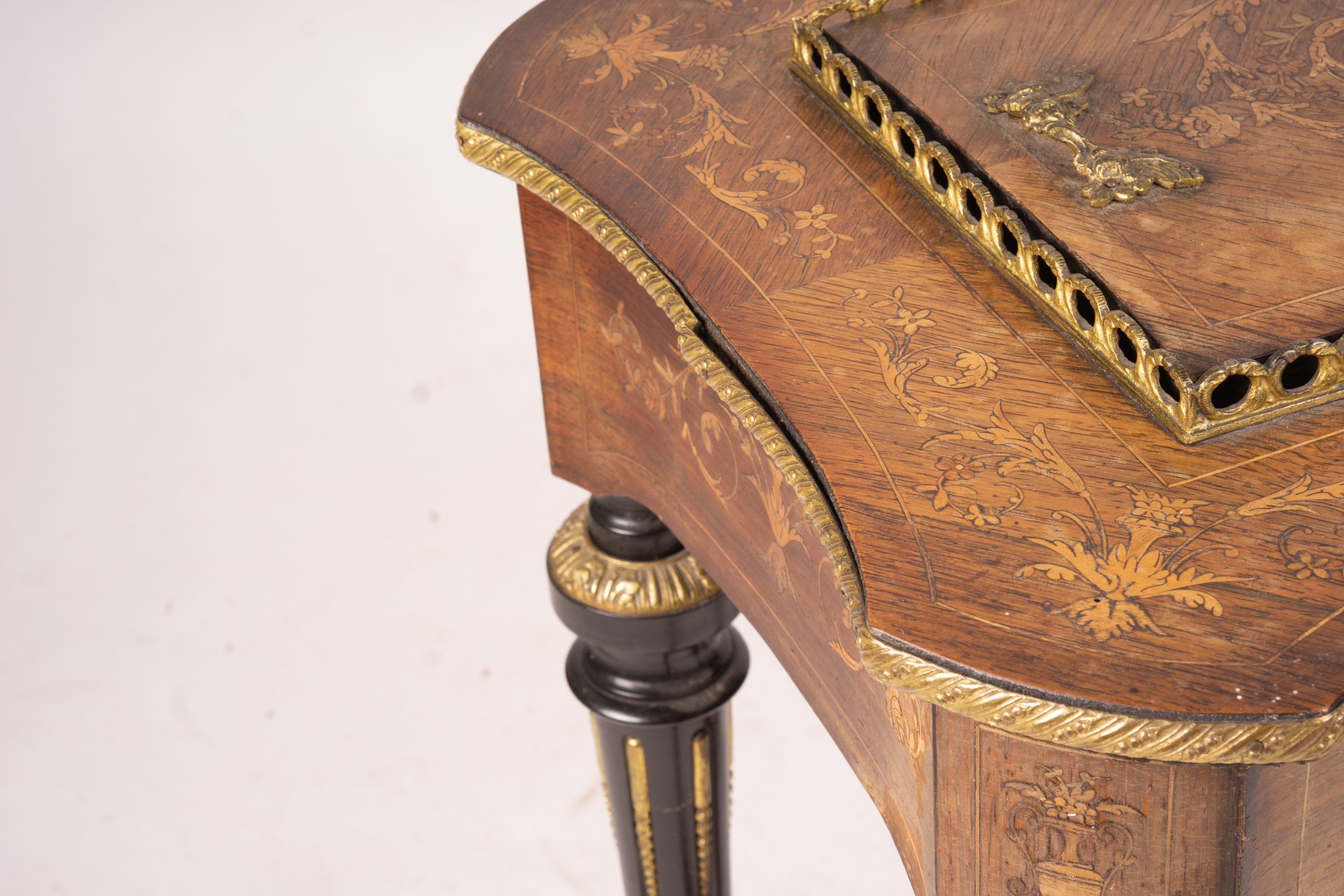 A 19th century French marquetry inlaid kingwood jardiniere table, width 60cm, depth 40cm, height 75cm